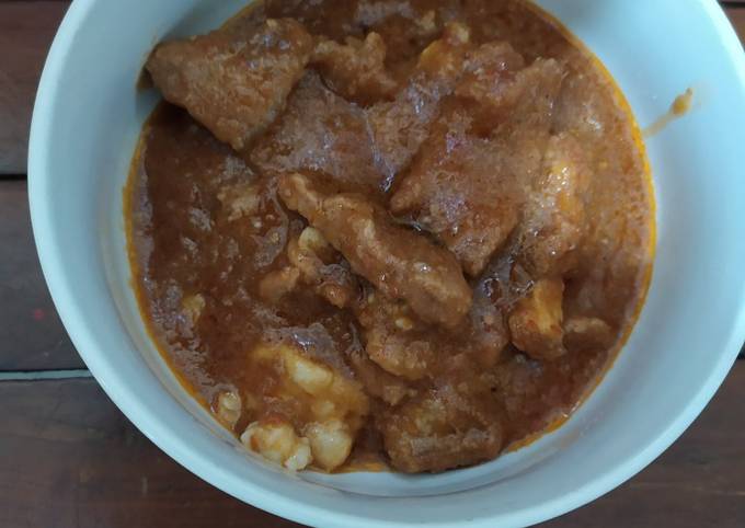 Daging sapi masak saus padang