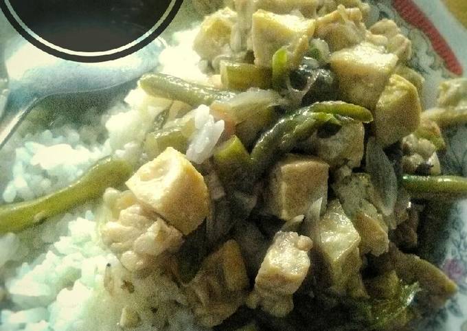 Bagaimana Menyiapkan Jangan Lombok / Sayur Lombok (Cabe) yang Lezat Sekali