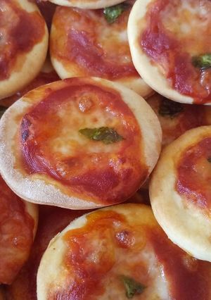 A picture of Pizzette.