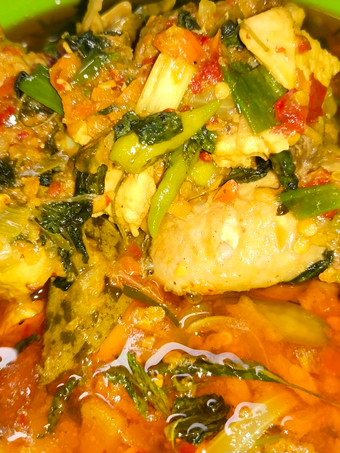 Anti Ribet, Buat Ayam Kemangi Bumbu Pedas Irit Anti Gagal