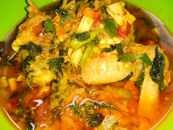 Anti Ribet, Buat Ayam Kemangi Bumbu Pedas Irit Anti Gagal