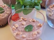 Una foto de postre light yogurt