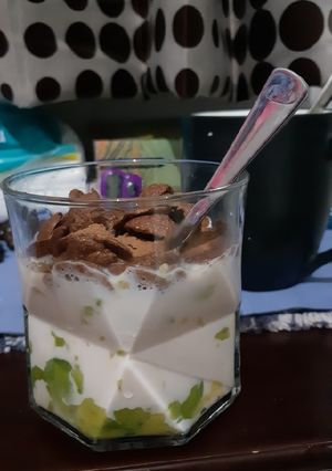 Foto resep Alpukat kocok topping kokocrunch milo