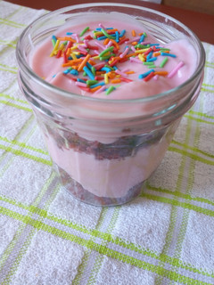 A picture of Cake in a jar.