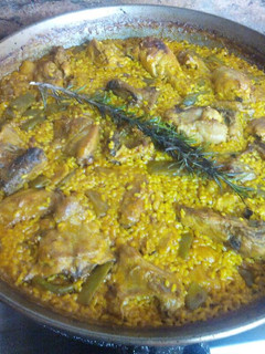 Una foto de Paella Valenciana