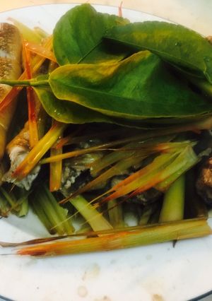 Hình của món Lươn hấp muối sả.