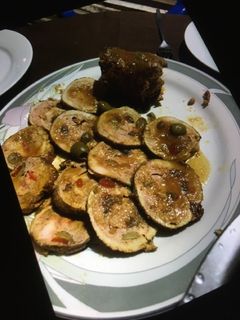Una foto de Lomo de cerdo relleno con 3 carnes