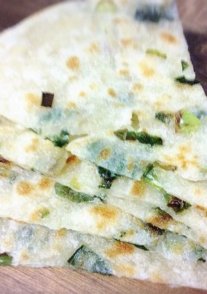 蔥油餅 的食譜成品照片