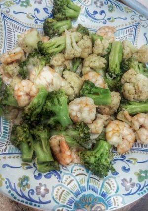 Foto resep Tumis Udang & Brokoli