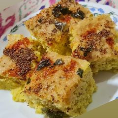 A picture of Oats Khaman Dhokla.
