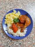 Poulet rôti aux légumes accompagné de riz basmati au beurre et de farfalles au beurre 🍴
