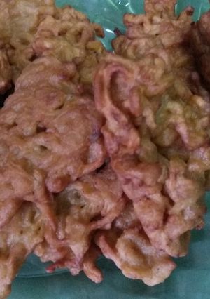 Foto resep Bakwan mie sederhana