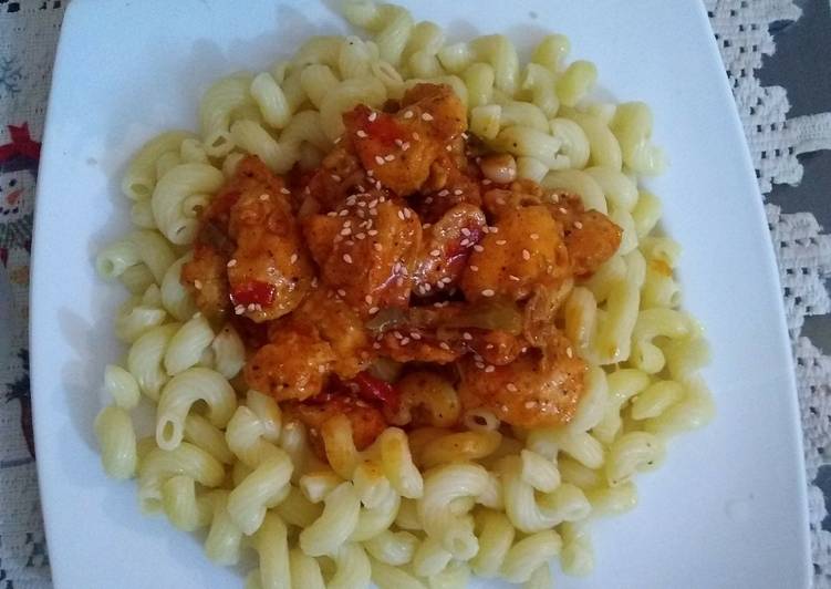 Steps to Prepare Perfect Chicken chili with pasta 🌶️🍝