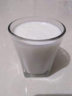 પંજાબી સ્વીટ લસ્સી (Punjabi sweet lassi recipe in gujrati) રેસીપી મુખ્ય ફોટો