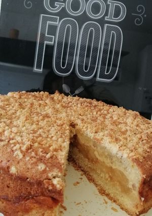 Une photo de Tarte façon crumble aux pommes caramélisées