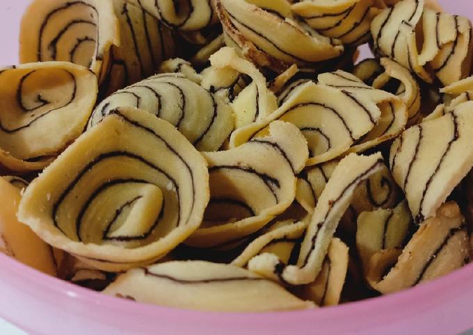 Anti Ribet, Bikin Kue kuping gajah Irit Anti Gagal