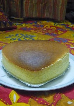 A picture of Japanese Cheesecake.
