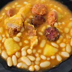 Una foto de Potaje de habichuelas tradicional o en Olla GM