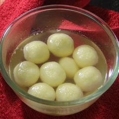 A picture of Rasagola Rasgulla.