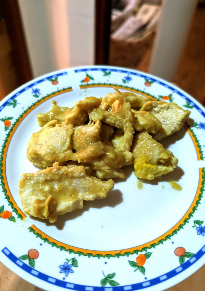 Una foto de Pollo al limón fit