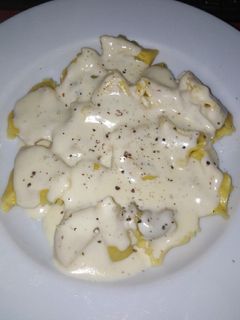 Una foto de Tortellini di funghi a la gorgonzola