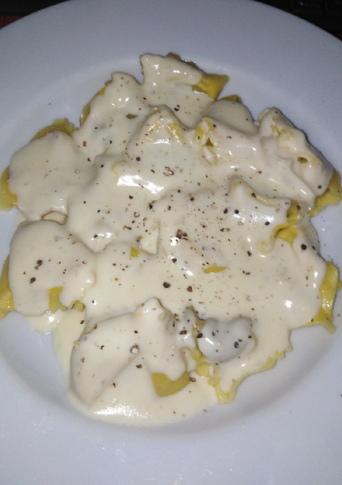 Una foto de Tortellini di funghi a la gorgonzola