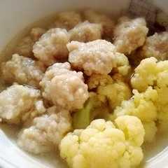 A picture of Soup Bola Bola Ayam.