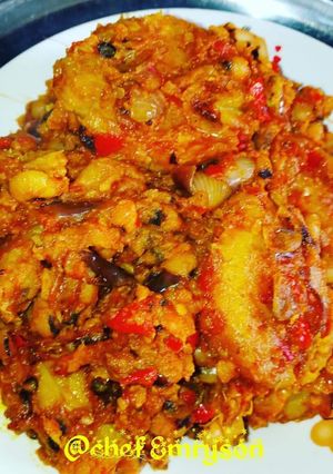 A picture of Beans and plantain pottage.