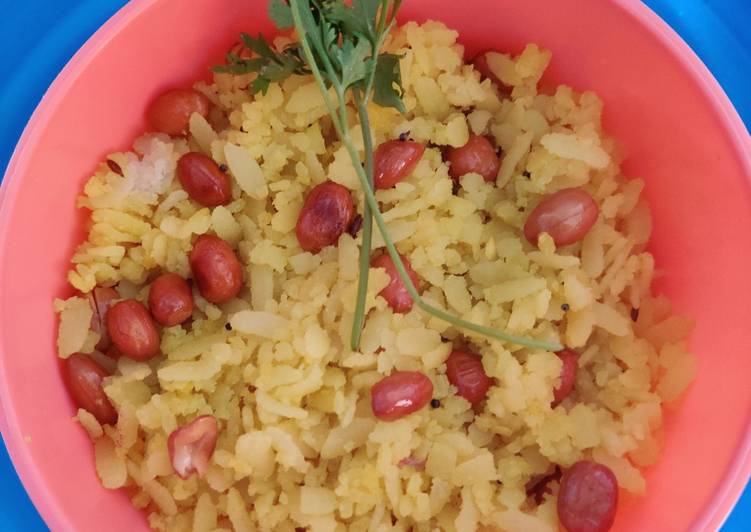 Recipe of Any-night-of-the-week Peanuts Poha