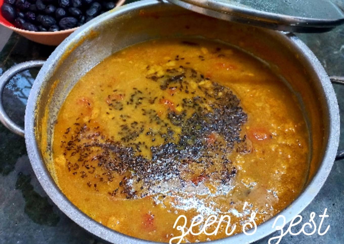 Amchur Khatti Dal