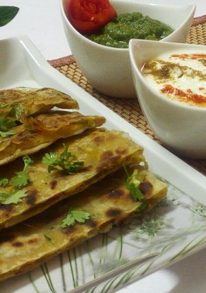 A picture of Mugalai parantha.