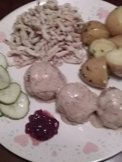 A picture of Swedish Meatballs.