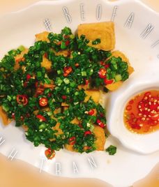 đậu hũ mỡ hành