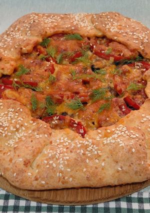 Фото «Галета з грибами, помідорами та сиром» 🍄🍅🧀.
