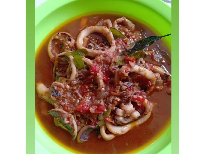 Langkah Mudah untuk Menyiapkan Resep Cumi mercon saos tiram yang Sempurna Anti Ribet, Mantap Sekali