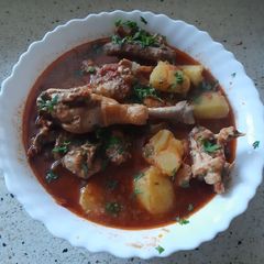 A picture of Kienyeji chicken stew.