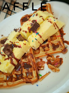 A picture of Waffle with Ice cream.