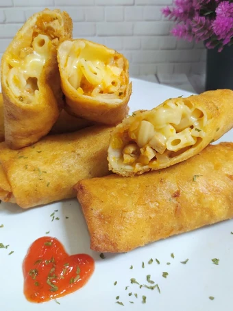 Cara Gampang Membuat Resep  Cheesy Bolognese Spring Rolls yang Bikin Ngiler, Enak Banget