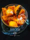 Achari dum aloo