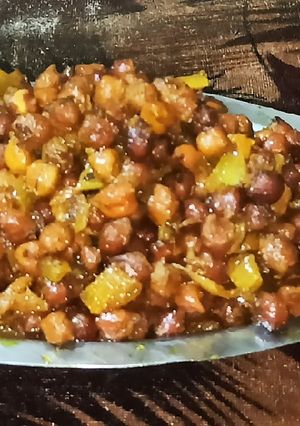 चटपटा चना फ्राई (Chatpata chana fry recipe in Hindi) रेसिपी मुख्य फोटो