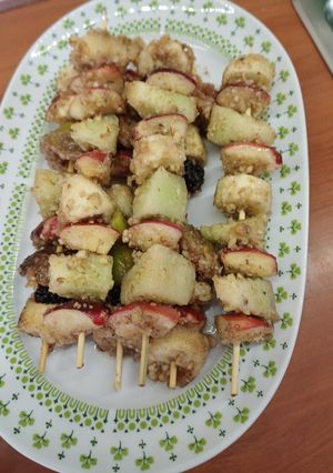 Grillezett gyümölcsnyársak recept fotója