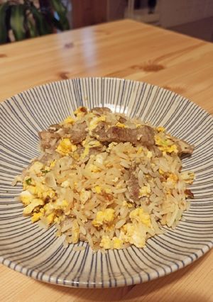 Una foto de Arroz frito con cerdo