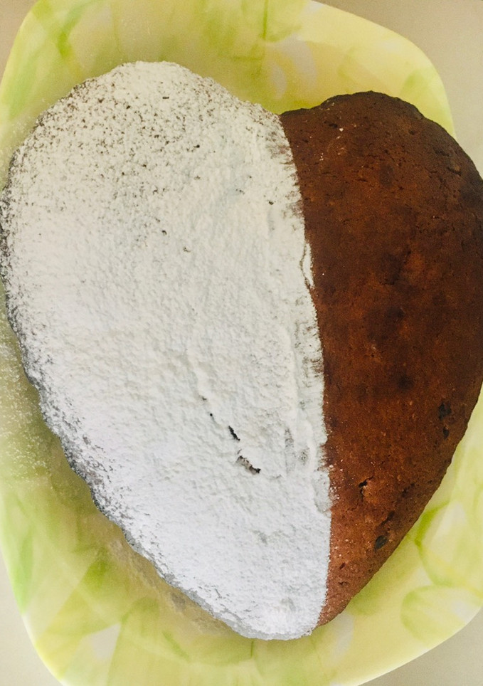 Una foto de BUDIN CON AVENA EN HOJUELAS Y CORAZÓN DE 🥥COCO🥥 Y CHIPS DE 🍫CHOCOLATE🍫