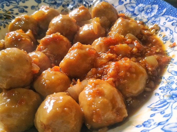 Langkah Mudah untuk Menyiapkan Bakso tumis cabai, Bisa Manjain Lidah