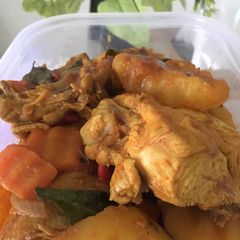 A picture of Healthy Chicken Curry.