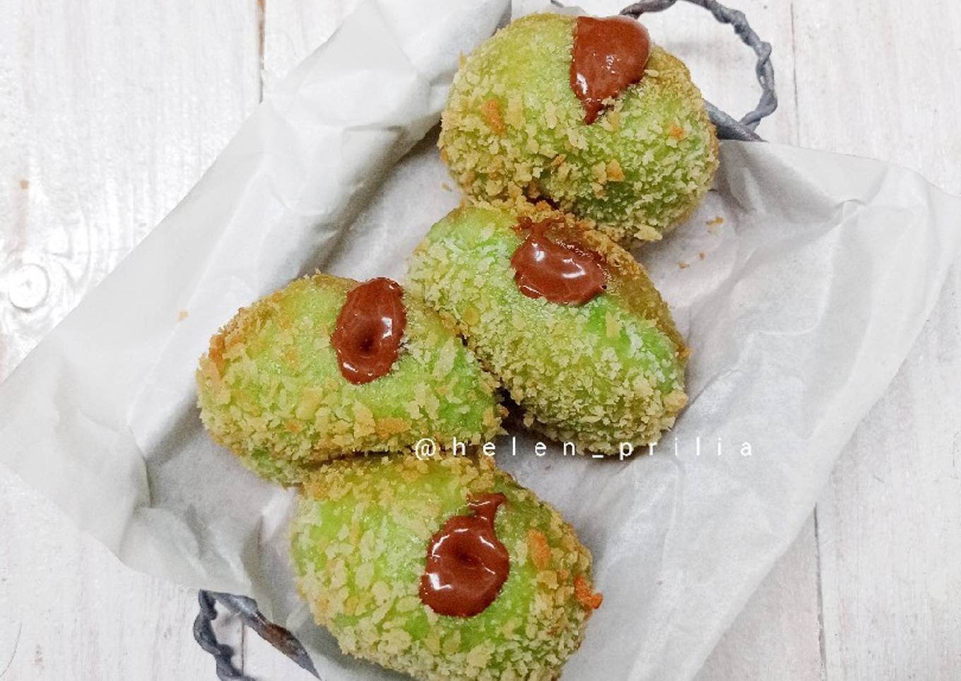 Bomboloni Pandan Crispy