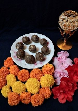 A picture of Ragi Ladoo.