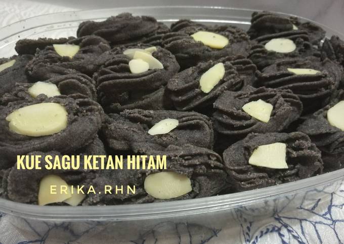 Kue Sagu Ketan Hitam