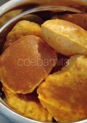 A picture of Bedmi Poori (instant).