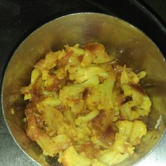 A picture of Cauliflower sabji.